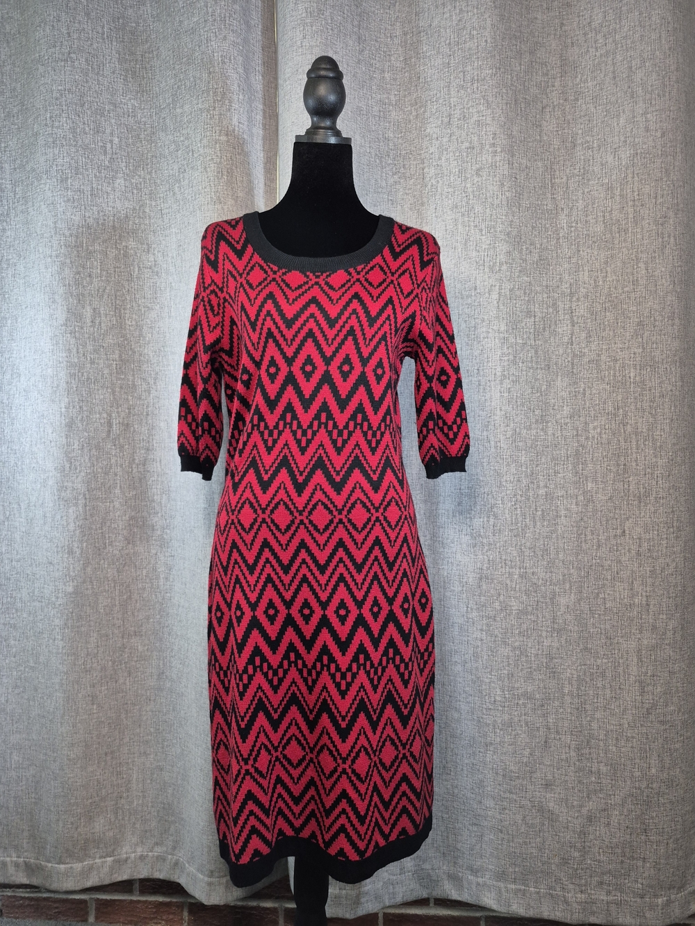 Allison Brittney Geometric Sweater Dress Red Black Aztec Print Knit Midi Large